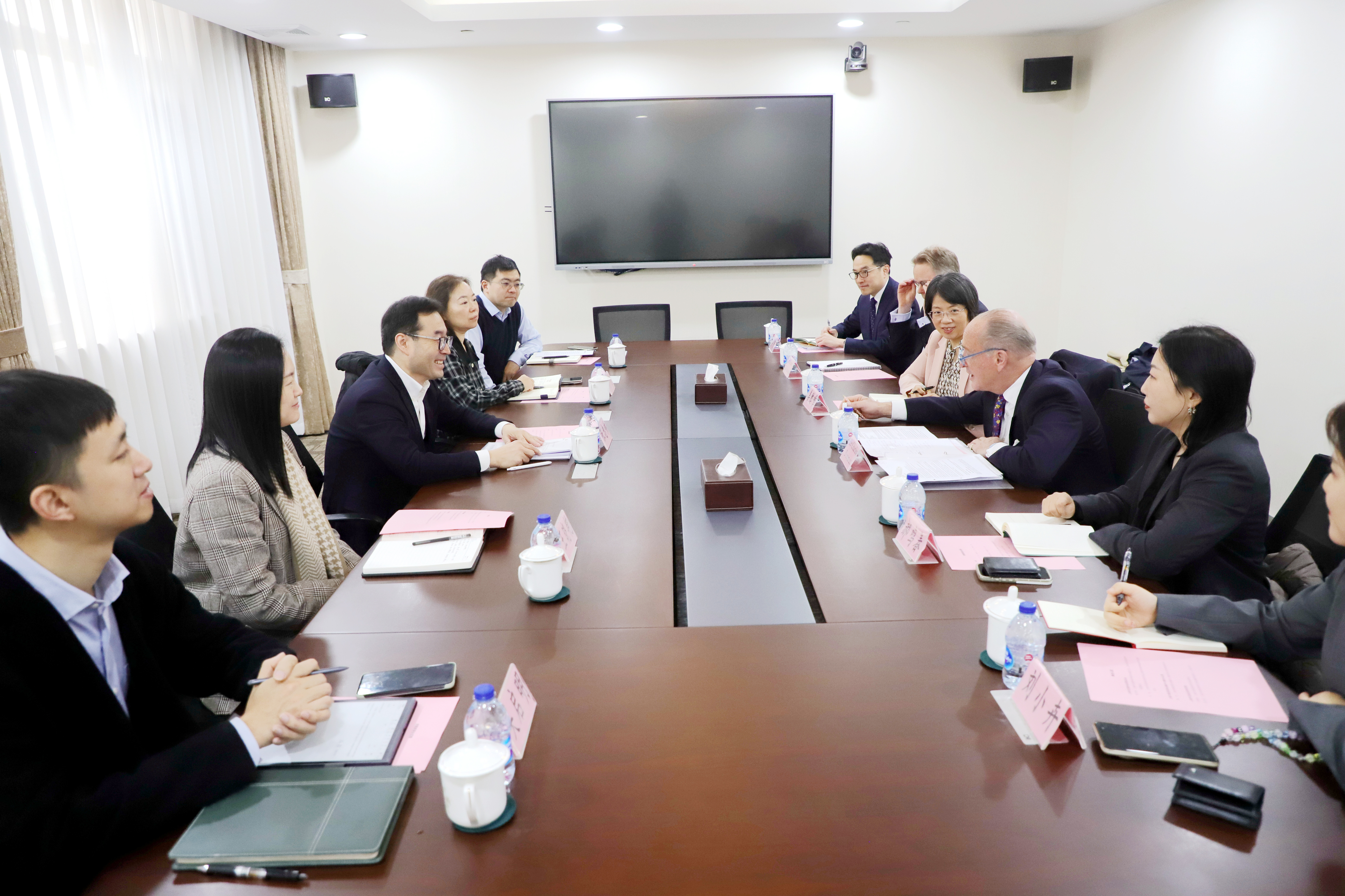 照片.jpg 照片.jpg